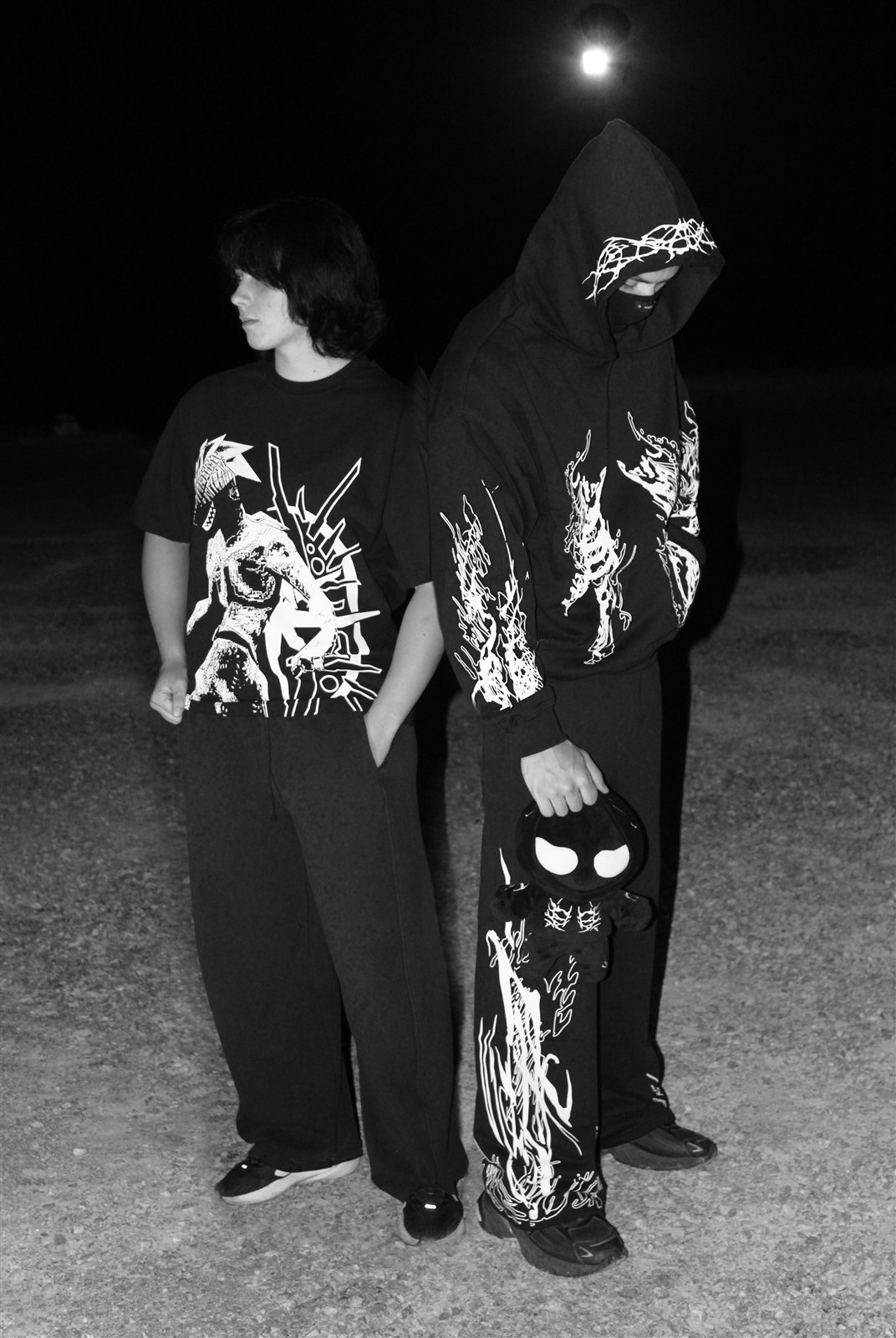 ALTAR VISION — merch porté